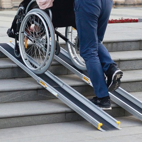 Costway AT4649 7-Ft Adjustable Non-Skid Telescoping Aluminum Wheelchair Ramp - F765